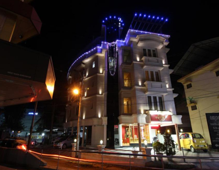 Srivar Hotels